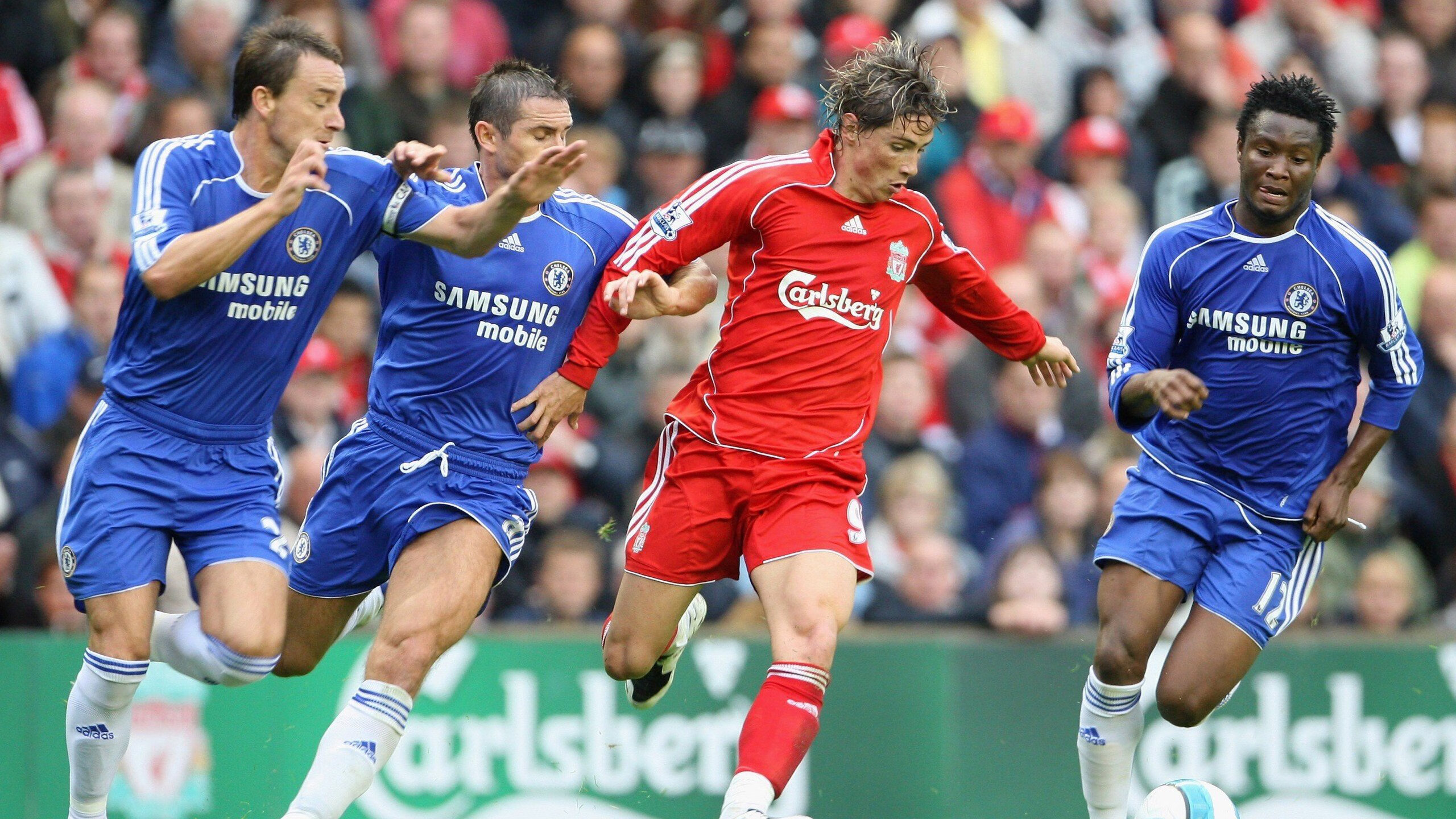 英超汗水与泪水：拼搏到底，缔造奇迹，英超壮汉